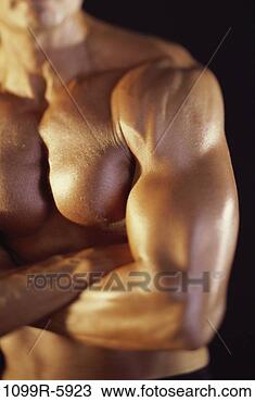 people-hispanic-arms_~1099R-5923.jpg