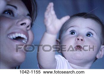 Stock Image - people, mother, 
baby, awe, curious, 
smile. fotosearch 
- search stock 
photos, pictures, 
images, and photo 
clipart