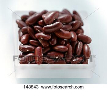 Stock Photo - glass bowl filled 
with kidney beans. 
fotosearch - search 
stock photos, 
pictures, images, 
and photo clipart