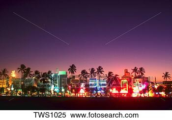 Stock Image - sunset over art 
deco hotels along 
ocean drive in 
south beach. fotosearch 
- search stock 
photos, pictures, 
images, and photo 
clipart