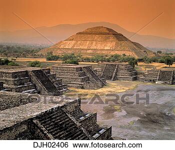 Stock Photo - plaza of the moon 
and pyramid of 
the sun in teotihuacan, 
 mexico. fotosearch 
- search stock 
photos, pictures, 
images, and photo 
clipart