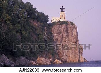 Stock Photo - lighthouse,  lake 
superior,  north 
shore drive,  
two harbors,  
mn. fotosearch 
- search stock 
photos, pictures, 
images, and photo 
clipart