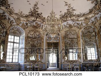 Stock Photo - munich nymphenburg 
castle. fotosearch 
- search stock 
photos, pictures, 
images, and photo 
clipart