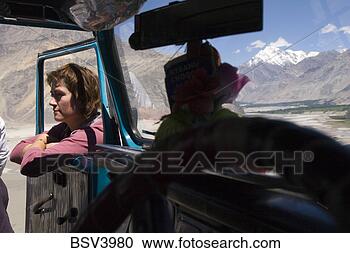 Hazır Fotoğraflar - portre, zoe, hart, 
pakistan. fotosearch 
- foto, resim, 
görüntü ve foto 
klipart ara