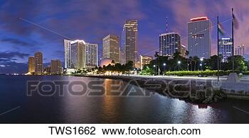Stock Photo - downtown miaimi 
business district 
along biscayne 
bay at dawn. fotosearch 
- search stock 
photos, pictures, 
images, and photo 
clipart