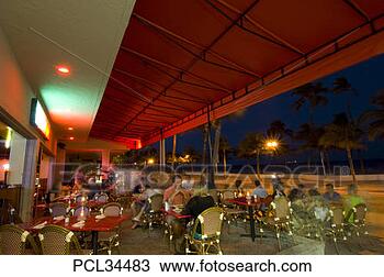 restaurant-lauderdale-strand_~PCL34483.jpg