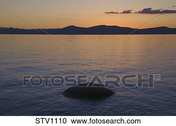 Stock Photography - the east shore 
of lake tahoe, 
nevada in the 
late afternoon. 
fotosearch - search 
stock photos, 
pictures, images, 
and photo clipart