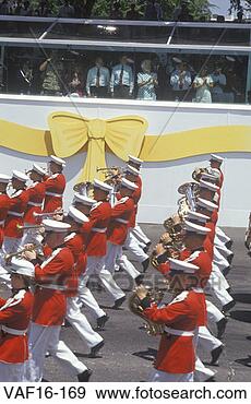 Stock Photograph - band marching 
by president bush, 
 desert storm 
victory parade. 
fotosearch - search 
stock photos, 
pictures, images, 
and photo clipart