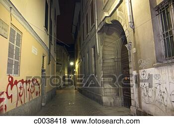 Stock Photo - european alley. 
fotosearch - search 
stock photos, 
pictures, images, 
and photo clipart