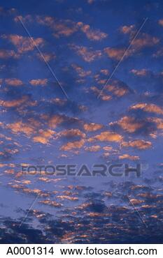 Stock Photo - cloud, low angle, 
overcast, stratus, 
texture. fotosearch 
- search stock 
photos, pictures, 
images, and photo 
clipart