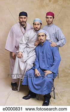 external image middle-eastern-men_~e0000831.jpg