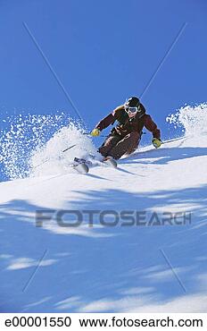 Arquivo de Fotografias - pessoa,  esquiando. 
fotosearch - busca 
de fotos, imagens 
e clipart