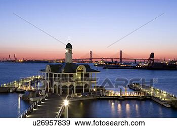 Stock Photograph - floating pier 
and yokohama bay 
bridge. fotosearch 
- search stock 
photos, pictures, 
images, and photo 
clipart