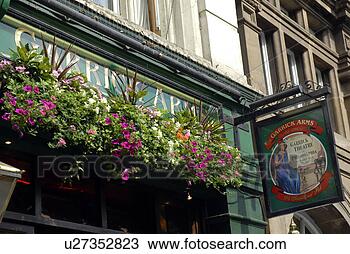 Banco de Imagem - garrick,  braços, 
 bar,  charing, 
 crucifixos,  
estrada,  londres. 
fotosearch - busca 
de fotos, imagens 
e clipart