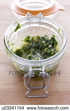 Banco de Imagem - pesto,  vidro, 
 jarro,  passo, 
 tiro. fotosearch 
- busca de fotos, 
imagens e clipart