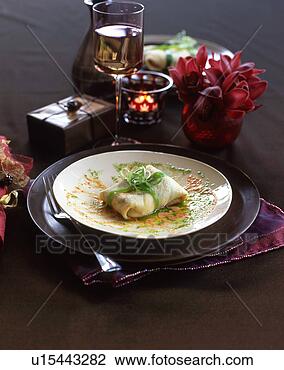 Banco de Imagem - espinafre,  ricotta, 
 pacote,  receita. 
fotosearch - busca 
de fotos, imagens 
e clipart