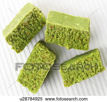 Banco de Imagem - indianas,  pista, 
 barfi,  pistacho, 
 barfi. fotosearch 
- busca de fotos, 
imagens e clipart