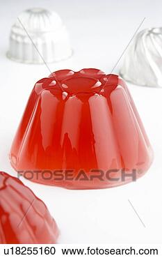 Arquivo de Fotografias - jogo,  geléias, 
 branca,  fundo, 
 metal,  moldes, 
 fundo. fotosearch 
- busca de fotos, 
imagens e clipart