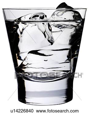 glass-gin-vodka_~u14226840.jpg