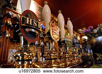 Banco de Imagem - interior,  wykeham, 
 braços,  bar, 
 winchester,  
hampshire. fotosearch 
- busca de fotos, 
imagens e clipart