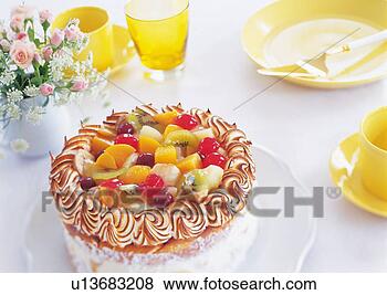 Banco de Imagem - fruitcake,  pratos, 
 tabela. fotosearch 
- busca de fotos, 
imagens e clipart