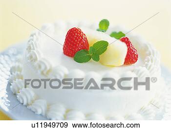 Arquivo Fotográficos - morango,  bolo, 
 chicoteado,  
creme. fotosearch 
- busca de fotos, 
imagens e clipart