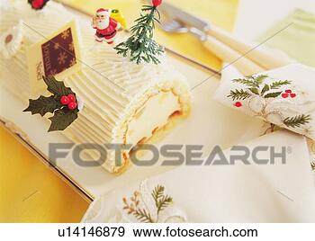 Arquivo Fotográficos - natal,  bolo, 
 rolado,  cima, 
 coberto,  creme, 
 yolu,  registro. 
fotosearch - busca 
de fotos, imagens 
e clipart