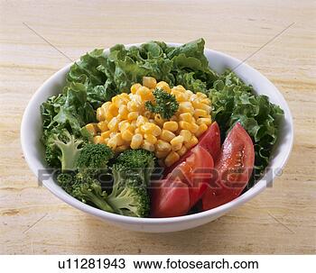 Banco de Imagem - milho,  salada. 
fotosearch - busca 
de fotos, imagens 
e clipart