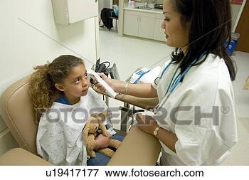 Picture - portrait of nurse 
examining ear 
of child patient. 
fotosearch - search 
stock photos, 
pictures, images, 
and photo clipart