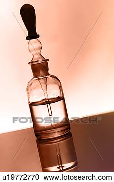 Arquivo de Fotografias - médico,  ciência, 
 ainda,  vida, 
 médico,  instrumentos, 
 medicina. fotosearch 
- busca de fotos, 
imagens e clipart