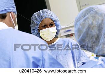 Banco de Imagem - cirurgia. fotosearch 
- busca de fotos, 
imagens e clipart