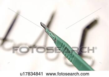 Arquivo de Fotografia - bisturi,  forceps. 
fotosearch - busca 
de fotos, imagens 
e clipart
