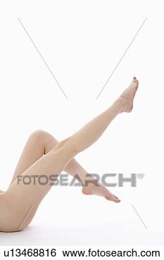 Banco de Imagem - mulher,  pernas. 
fotosearch - busca 
de fotos, imagens 
e clipart