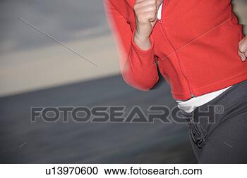 Arquivo de Fotografias - superior,   parte, 
  mulher,   corporal, 
  sacudindo,  
 praia. fotosearch 
- busca de fotos, 
imagens e clipart
