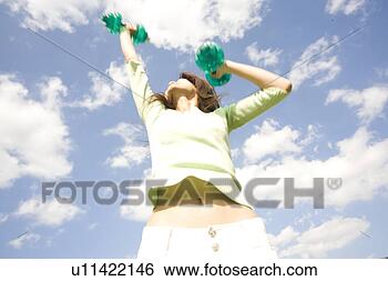 Banco de Imagem - womandoing,  exercício. 
fotosearch - busca 
de fotos, imagens 
e clipart