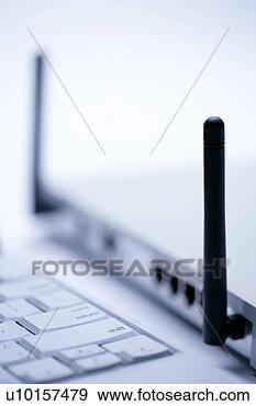 Arquivo Fotográficos - computador,  teclado, 
 rádio,  frequência, 
 identificação, 
 sem fios. fotosearch 
- busca de fotos, 
imagens e clipart