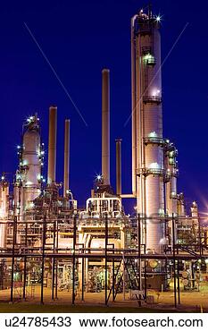 Stock Photo - lights on oil 
refinery at night; 
canada, alberta. 
fotosearch - search 
stock photos, 
pictures, images, 
and photo clipart