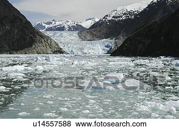 Stock Photo - the sawyer glacier, 
 a tidewater glacier 
at the end of 
tracy arm in. 
fotosearch - search 
stock photos, 
pictures, images, 
and photo clipart