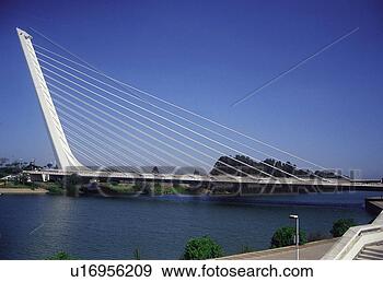 Stock Photograph - sevilla, andalucia, 
andalusia, spain, 
town, city, bridge. 
fotosearch - search 
stock photos, 
pictures, images, 
and photo clipart