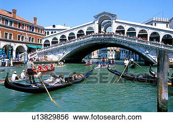 Stock Photo - rialto bridge 
and gondola, venice, 
italy. fotosearch 
- search stock 
photos, pictures, 
images, and photo 
clipart