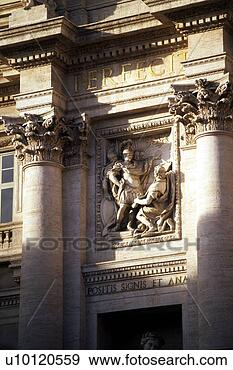 Stock Photograph - trevi fountain. 
fotosearch - search 
stock photos, 
pictures, images, 
and photo clipart