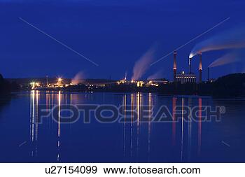 Stock Photograph - blurred, commute, 
commuter, day, 
europe. fotosearch 
- search stock 
photos, pictures, 
images, and photo 
clipart