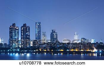 Stock Photo - buildings lit 
up at dusk, mumbai, 
maharashtra, india. 
fotosearch - search 
stock photos, 
pictures, images, 
and photo clipart