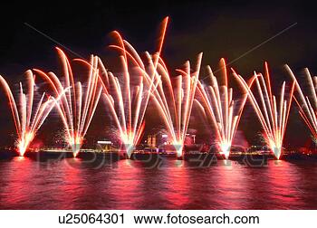 Stock Photography - fireworks in victoria 
harbour. fotosearch 
- search stock 
photos, pictures, 
images, and photo 
clipart
