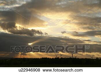 Stock Photo - erde, strahl, 
strom, windkraftrad, 
alternative, alternative 
energy. fotosearch 
- search stock 
photos, pictures, 
images, and photo 
clipart