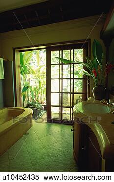 Banco de Imagem - banheiro. fotosearch 
- busca de fotos, 
imagens e clipart