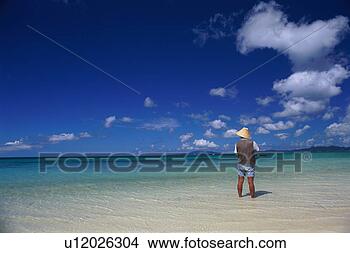Banco de Imagem - meio,  pesca. 
fotosearch - busca 
de fotos, imagens 
e clipart