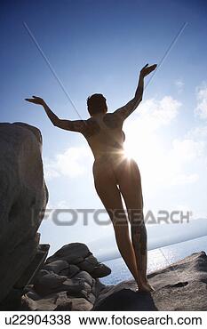 Silueta, parte traseira, vista, caucasiano, mulher, ficar
Ampliar Foto Banco de Imagem - silueta, parte
traseira, vista,
caucasiano,
mulher, ficar.
fotosearch - busca
de fotos, imagens
e clipart