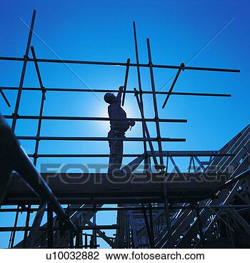 Banco de Imagem - sihouette,  scaffolder, trabalhando, telhado. fotosearch - busca de fotos, imagens e clipart