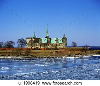 Stock Photograph - kronborg castle 
in winter, denmark. 
fotosearch - search 
stock photos, 
pictures, images, 
and photo clipart